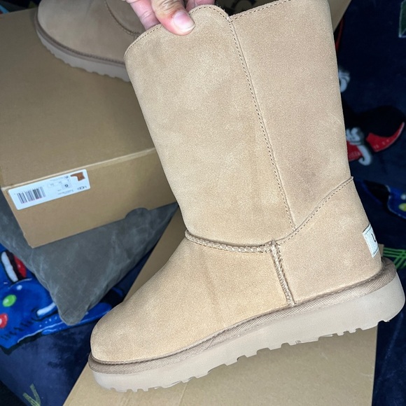 UGG boots bailey belted size 6 - Picture 7 of 10